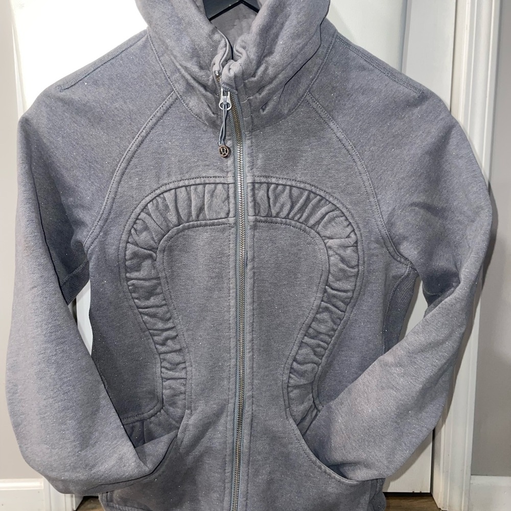 lululemon athletica Gray cuddle up scuba
